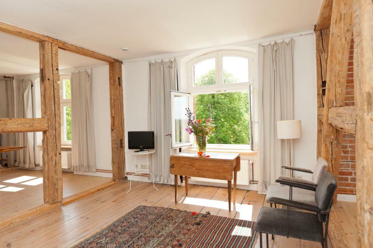 Villa Gut Pohnstorf Alt Suhrkow